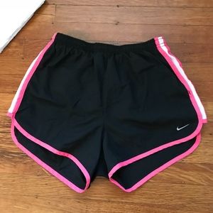 Nike Dri-fit tempo shorts - size S